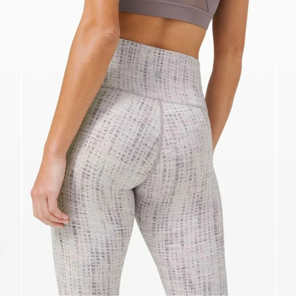 Lululemon Wunder Under High-Rise Tight 25" *Luxtreme - Picture 2 of 7